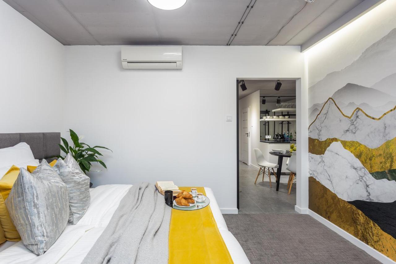 Family Center Apartments 크라쿠프 외부 사진